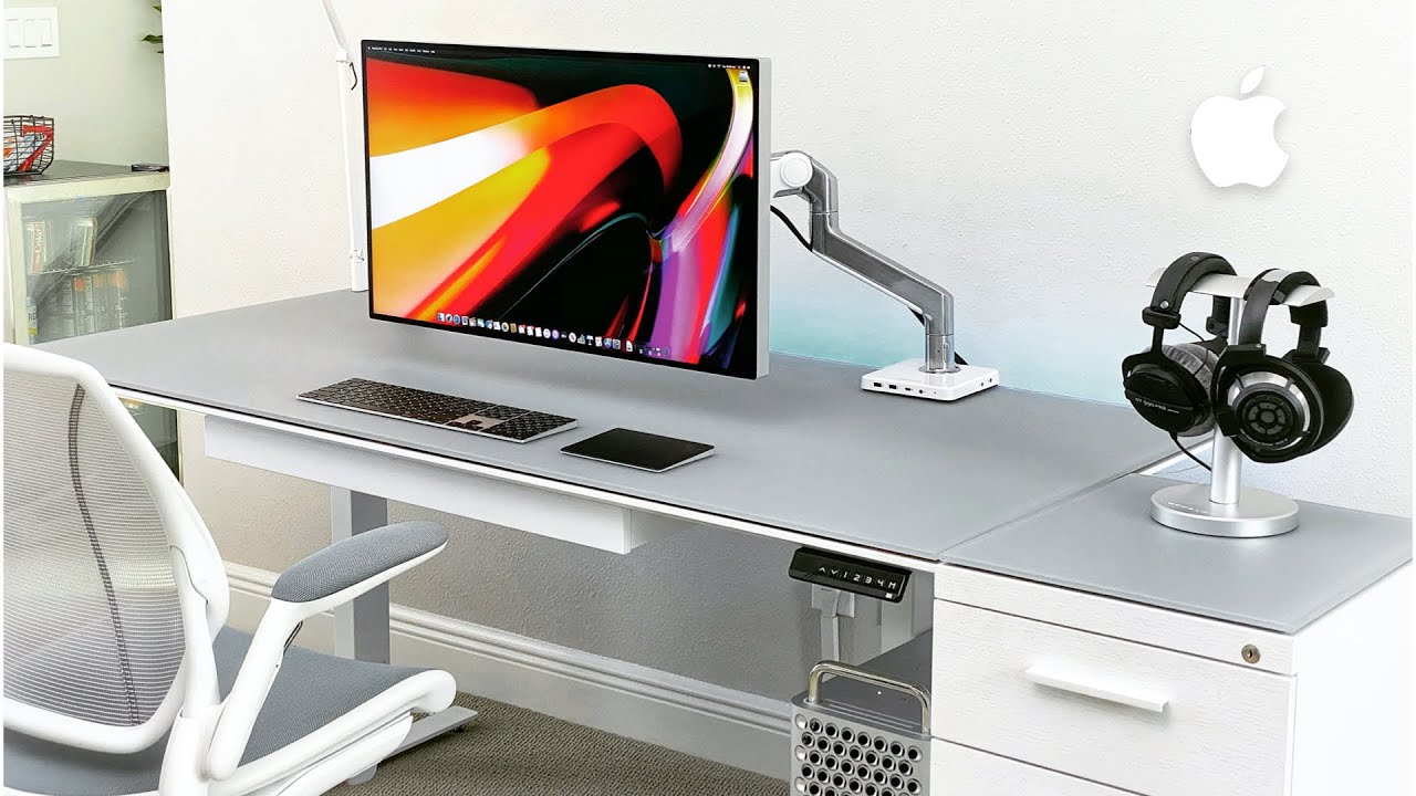 Ultimate Minimal 6K Mac Pro Desk Setup Tour